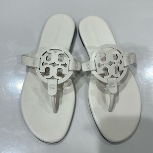 Tory Burch size 9 NWOT
